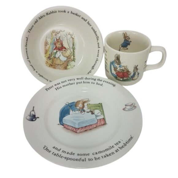 Wedgewood Beatrix Potter 3 piece Childrens Dinnerware Set & 2 Peter Rabbit DVDs - Picture 3 of 16